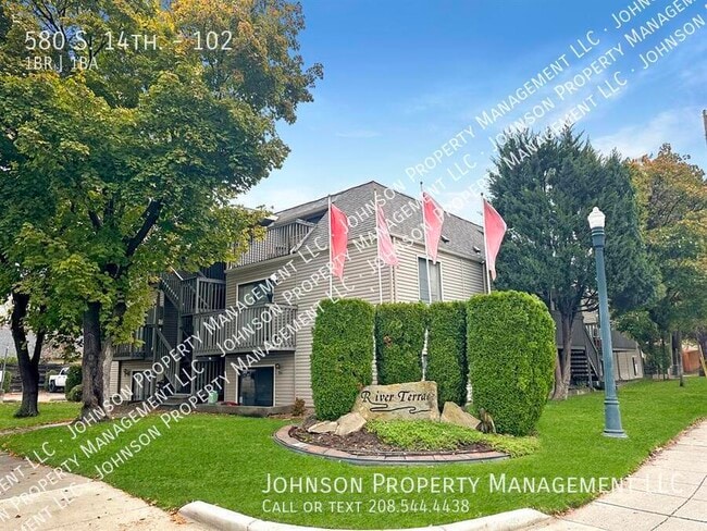 property at 580 S 14th St