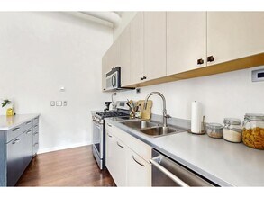 700 N Washington Ave in Minneapolis, MN - Building Photo - Building Photo