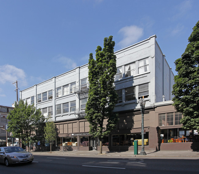 439 SE Grand Ave in Portland, OR - Building Photo - Building Photo