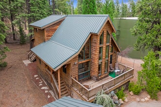 601 W Burnt Cedar Rd in Westwood, CA - Building Photo - Building Photo