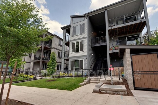 property at 3563 N Gantenbein Ave