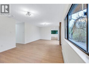 3507 St Andrews Ave in North Vancouver, BC - Building Photo - Building Photo