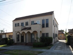 1514-1516 3/4 W. 36th Pl. in Los Angeles, CA - Building Photo - Building Photo