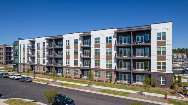 Alta Davis in Morrisville, NC - Foto de edificio - Building Photo