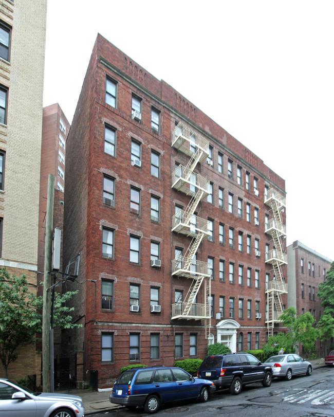 214 Sterling Pl in Brooklyn, NY - Building Photo - Building Photo