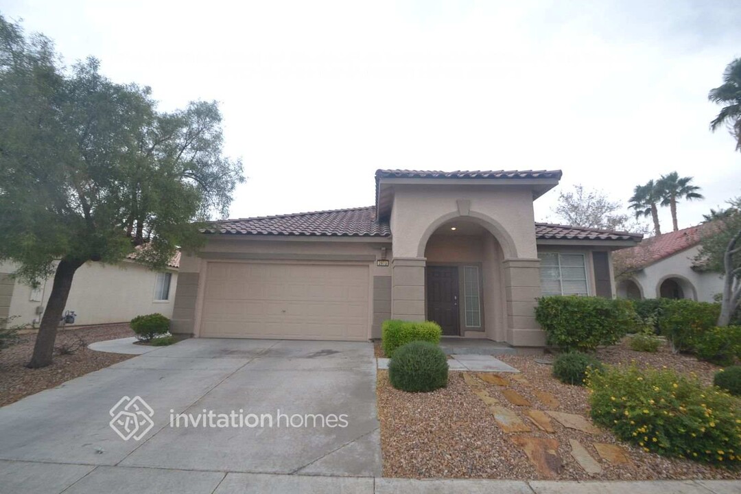 2973 Panorama Ridge Dr in Henderson, NV - Building Photo