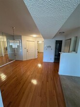 6817 Stonesthrow Cir N in St. Petersburg, FL - Building Photo - Building Photo