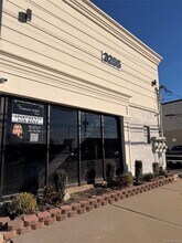 3255 Lawson Blvd in Oceanside, NY - Foto de edificio - Building Photo