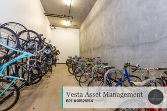 45 Bartlett St in San Francisco, CA - Building Photo - Building Photo