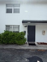 1032 S A St in Lake Worth Beach, FL - Building Photo