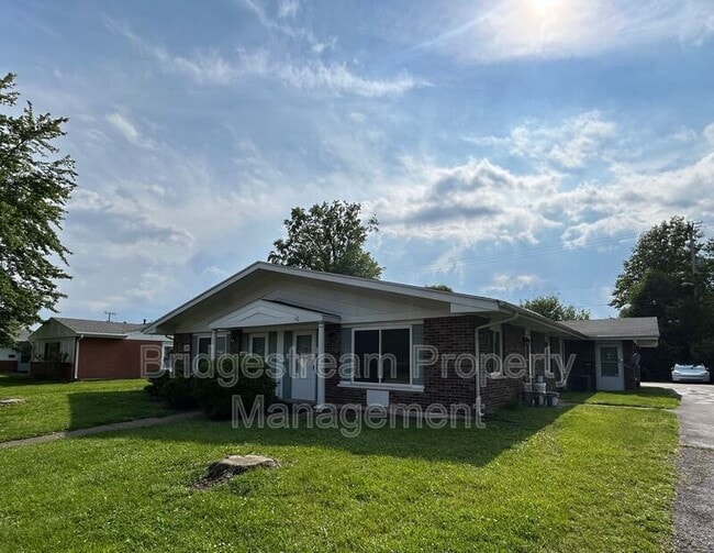 property at 4605 Croftshire Dr