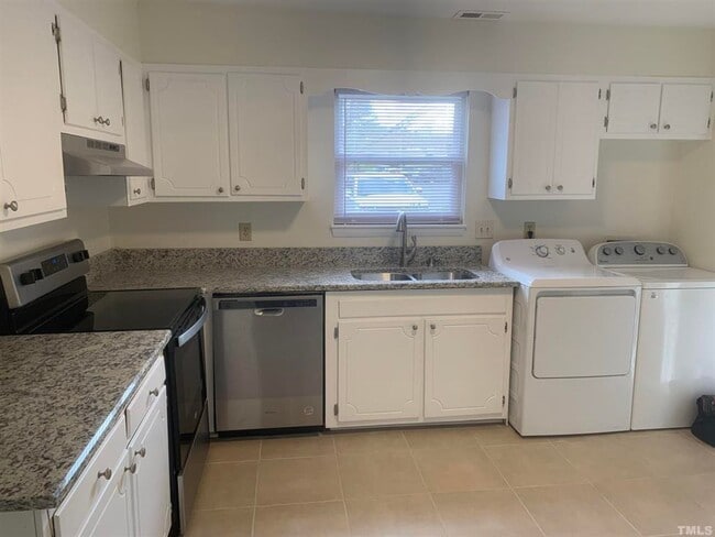 property at 1220 Manassas Ct