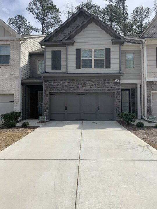 3266 Spicy Cedar Ln in Lithonia, GA - Foto de edificio