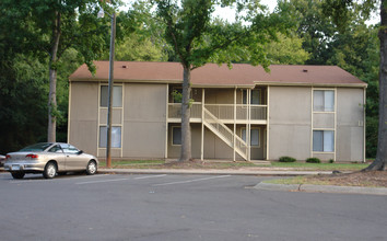 Cedar Terrace Apartments in York, SC - Building Photo - Building Photo