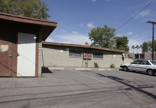 6715 E Angus Dr in Scottsdale, AZ - Building Photo - Building Photo