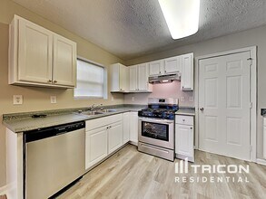 915 Riley Farm Ln in Douglasville, GA - Building Photo - Building Photo