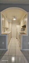 252 Jefferson Ave, Unit 8 in Miami Beach, FL - Building Photo - Building Photo