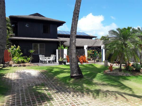 278 Kaha St in Kailua, HI - Building Photo