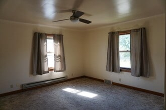 630-632 Vine St in Reedsburg, WI - Building Photo - Building Photo