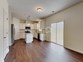 154 Eden Ave in Mooresville, NC - Building Photo - Building Photo