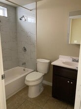 2307 E 117th in Los Angeles, CA - Building Photo - Building Photo
