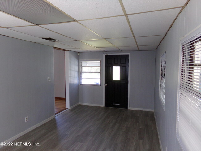 4768 Sefa Cir N in Jacksonville, FL - Building Photo - Building Photo