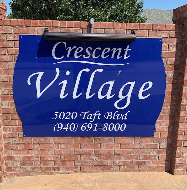 Crescent Village North and South in Wichita Falls, TX - Foto de edificio