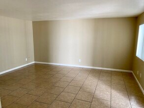 349 N 11th St in Phoenix, AZ - Building Photo - Building Photo