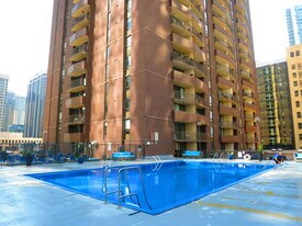 1020 15th St, Unit 25E in Denver, CO - Foto de edificio - Building Photo