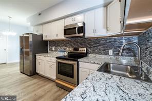 1743 E Oliver St in Baltimore, MD - Building Photo