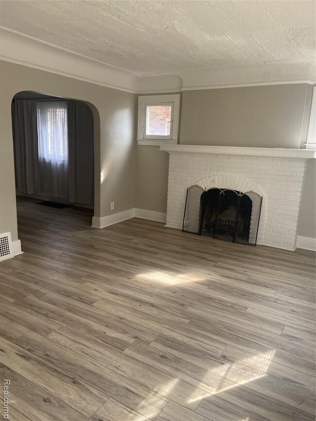 14510 Asbury Park in Detroit, MI - Building Photo - Building Photo