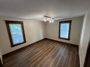 8 Rocket St in Rochester, NY - Building Photo - Building Photo