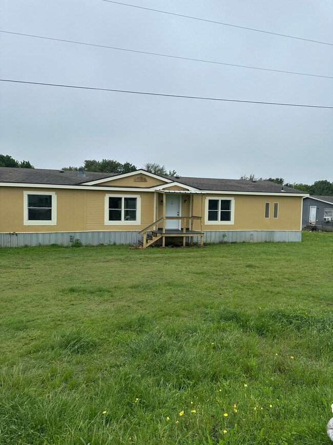 property at 120 Forest Creek Ln