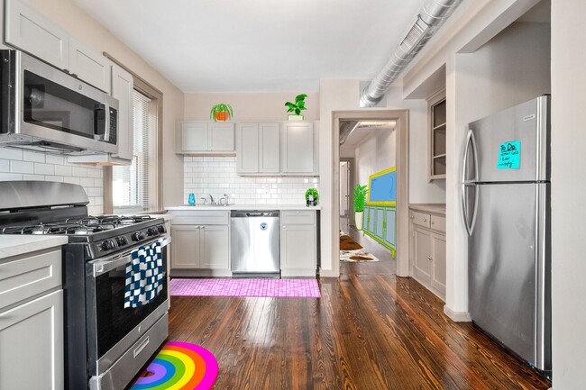 property at 3662 Dover Pl