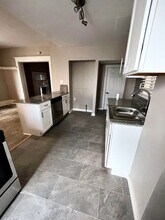 1610 Westmont Ave in Pittsburgh, PA - Building Photo - Building Photo