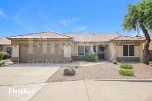 6396 N 81st Dr in Glendale, AZ - Building Photo