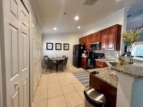 2679 Metro Sevilla Dr in Orlando, FL - Building Photo - Building Photo