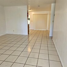 1655 NW 54th Terrace in Lauderhill, FL - Building Photo - Building Photo