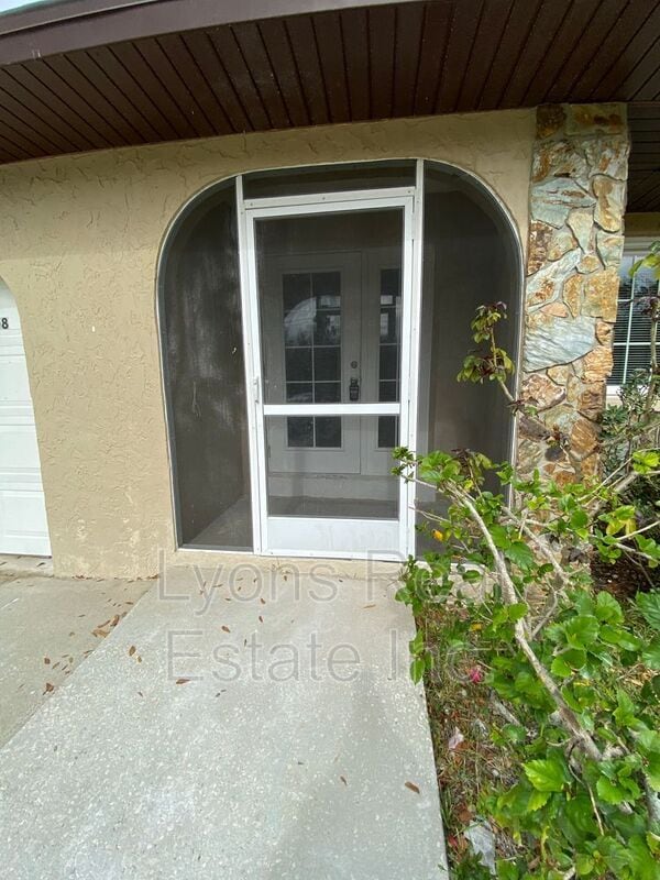 3708 Island View Dr in Punta Gorda, FL - Building Photo - Building Photo