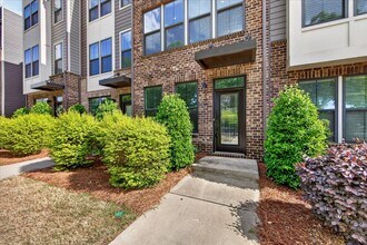 530 Billingsley Rd in Charlotte, NC - Building Photo - Building Photo