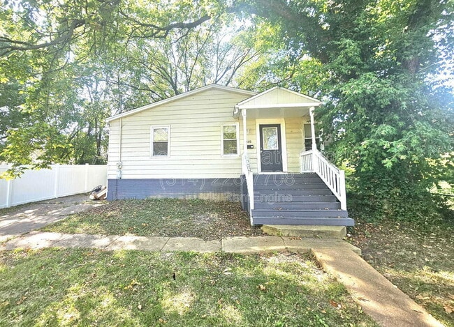 property at 126 Madison Ave