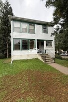 1700 Como Ave SE in Minneapolis, MN - Building Photo