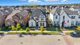 4324 Smokey Quartz Ln in Arlington, TX - Building Photo