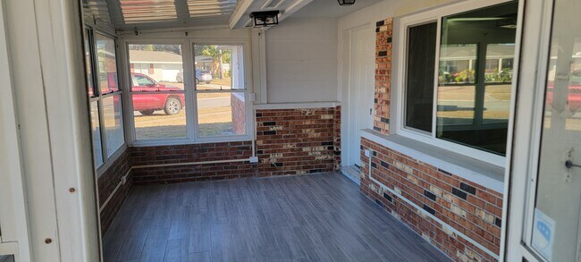 5214 Forest Hills Dr in Holiday, FL - Building Photo - Building Photo