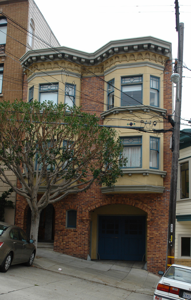 1024-A Filbert St in San Francisco, CA - Building Photo - Building Photo