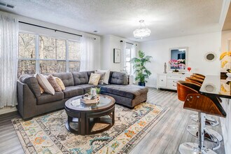 14201 Woolen Oak Ct in Aspen Hill, MD - Building Photo - Building Photo