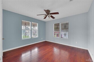 913 N 3rd St in McAllen, TX - Building Photo - Building Photo