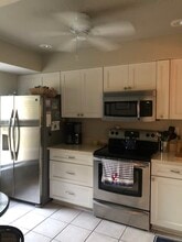 4408 Weybridge, Unit Weybridge in Sarasota, FL - Building Photo - Building Photo