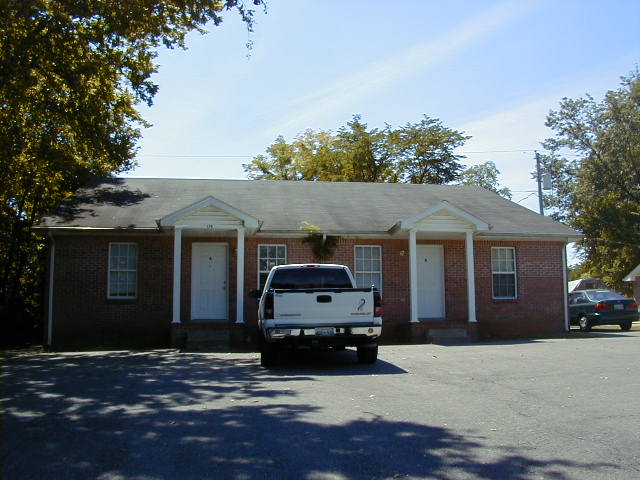 176 Hadley Dr in Clarksville, TN - Building Photo