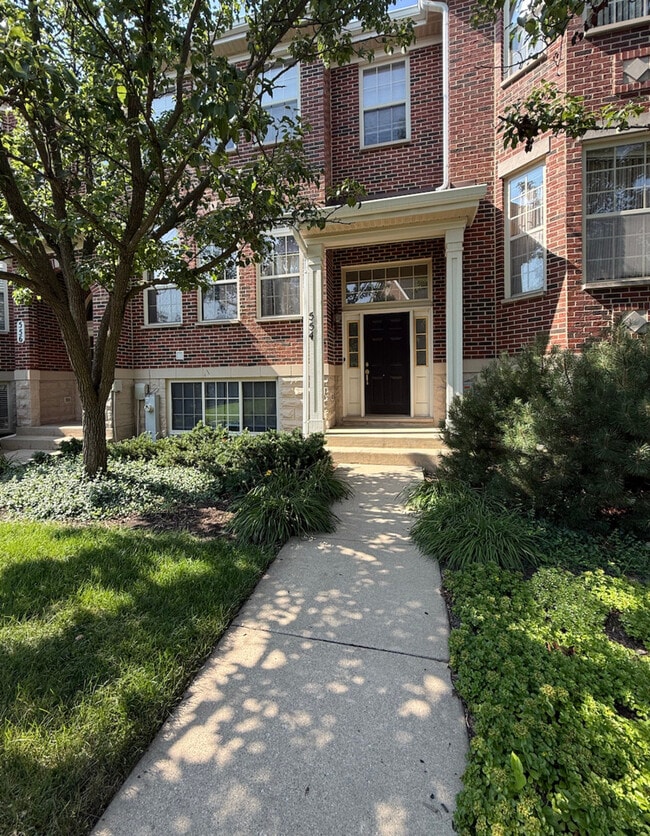property at 554 Prestwick Ln